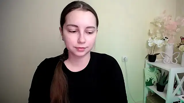 SweetPrincess  online show from February 10, 2026, 6:50 am