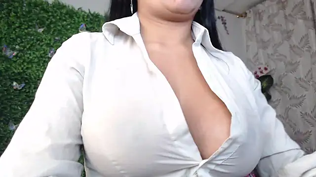 Snapshot of valquiria_sirgun chatting on January 14, 2026, 10:32 am valquiria sirgun online show from January 14, 2026, 10:32 am