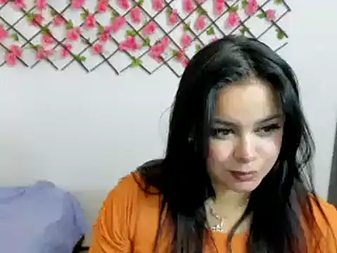 Snapshot of Zoelove222 chatting on December 2, 2024, 7:27 pm Zoelove222 online show from December 2, 2024, 7:27 pm