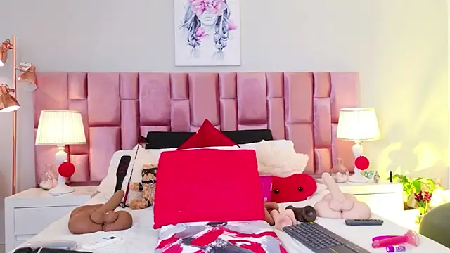 Anaa Bellaa online show from April 10, 2026, 12:43 pm