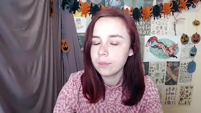 Snapshot of VeryVeryVeryShy_ chatting on October 9, 2025, 5:49 am VeryVeryVeryShy online show from October 9, 2025, 5:49 am