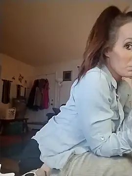 Snapshot of goddessnathalie1 chatting on February 28, 2025, 10:09 am goddessnathalie1 online show from February 28, 2025, 10:09 am