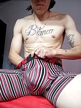 Alex012501 online show from February 21, 2025, 3:10 pm