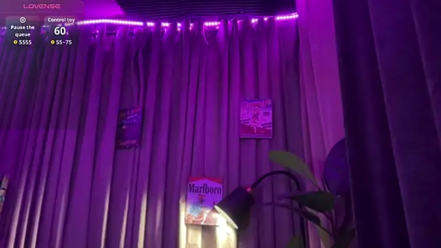 Sexy Handsome Drex online show from March 8, 2026, 8:18 am