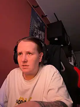 wetgerman 2 online show from April 15, 2026, 7:32 pm