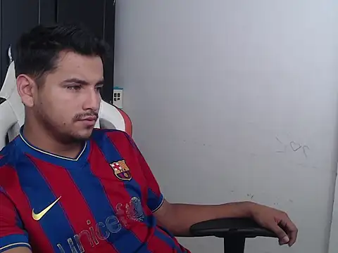 Snapshot of kylian_07 chatting on February 25, 2026, 5:22 pm kylian 07 online show from February 25, 2026, 5:22 pm