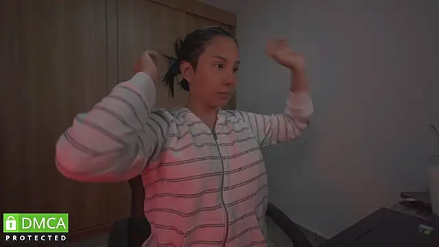 Snapshot of Dubois_Amy chatting on February 27, 2026, 11:38 pm Dubois Amy online show from February 27, 2026, 11:38 pm