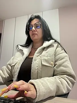 SWEETLILY18 online show from January 4, 2025, 11:33 am