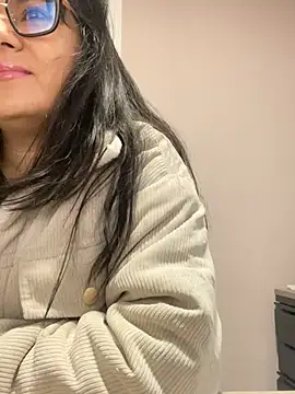 SWEETLILY18 online show from January 30, 2025, 11:22 am