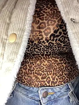 SWEETLILY18 online show from March 17, 2025, 11:42 am