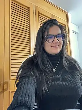 SWEETLILY18 online show from September 8, 2025, 10:20 pm