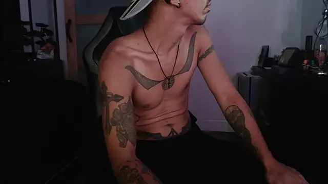 inc25cbxh online show from October 25, 2025, 4:53 am