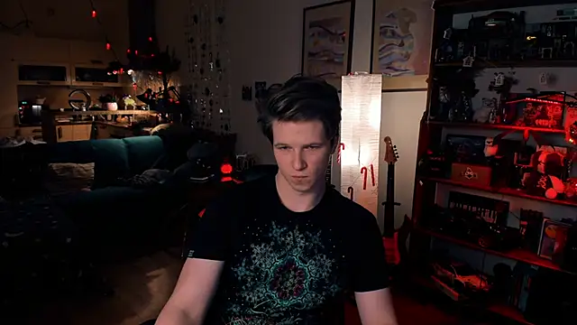 Snapshot of Breston_Sweet chatting on December 27, 2024, 5:59 pm Breston Sweet online show from December 27, 2024, 5:59 pm