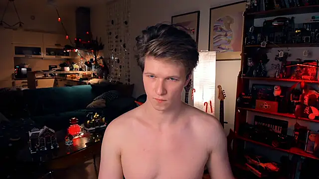 Snapshot of Breston_Sweet chatting on December 29, 2024, 10:36 pm Breston Sweet online show from December 29, 2024, 10:36 pm