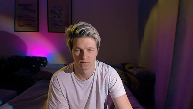 Snapshot of Breston_Sweet chatting on September 23, 2025, 7:06 pm Breston Sweet online show from September 23, 2025, 7:06 pm