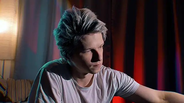 Snapshot of Breston_Sweet chatting on September 26, 2025, 6:34 pm Breston Sweet online show from September 26, 2025, 6:34 pm