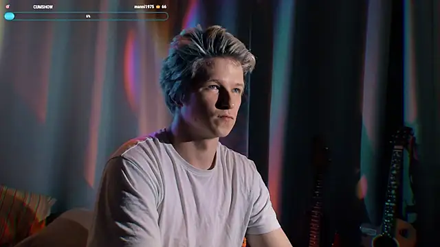 Snapshot of Breston_Sweet chatting on October 1, 2025, 12:38 am Breston Sweet online show from October 1, 2025, 12:38 am