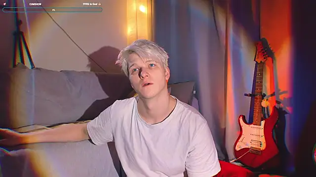 Snapshot of Breston_Sweet chatting on November 5, 2025, 4:45 am Breston Sweet online show from November 5, 2025, 4:45 am