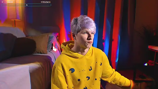 Snapshot of Breston_Sweet chatting on November 16, 2025, 6:08 am Breston Sweet online show from November 16, 2025, 6:08 am