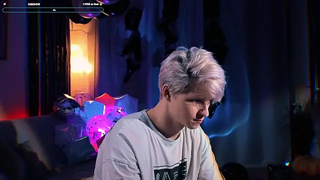 Snapshot of Breston_Sweet chatting on November 26, 2025, 6:47 am Breston Sweet online show from November 26, 2025, 6:47 am