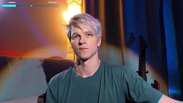 Snapshot of Breston_Sweet chatting on December 2, 2025, 2:39 am Breston Sweet online show from December 2, 2025, 2:39 am