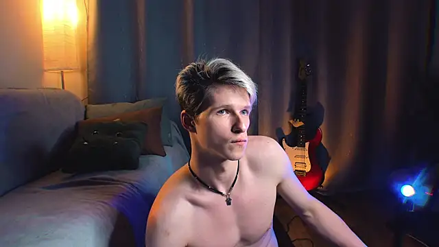 Breston Sweet online show from February 22, 2026, 3:21 pm