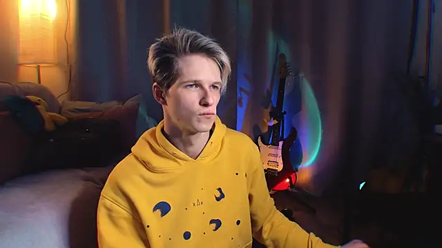 Breston Sweet online show from February 23, 2026, 8:17 pm