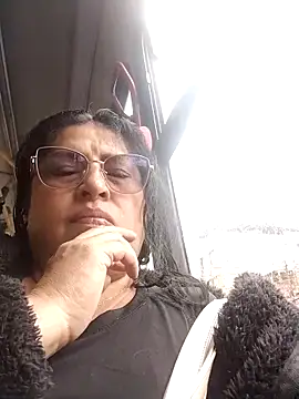 Keyla01  online show from March 18, 2025, 6:04 pm