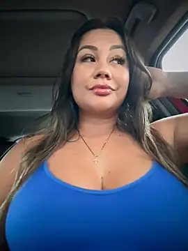 Snapshot of ValeryGrey chatting on January 18, 2026, 5:17 pm ValeryGrey online show from January 18, 2026, 5:17 pm