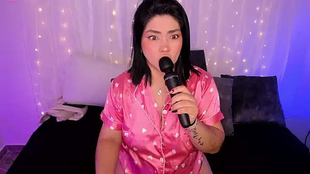 Snapshot of lucy26_ chatting on October 23, 2025, 1:38 am lucy26 online show from October 23, 2025, 1:38 am