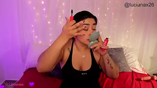 Snapshot of lucy26_ chatting on November 12, 2025, 3:29 am lucy26 online show from November 12, 2025, 3:29 am