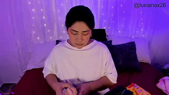 Snapshot of lucy26_ chatting on November 25, 2025, 3:28 am lucy26 online show from November 25, 2025, 3:28 am