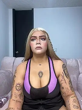 Snapshot of sweet_dalila chatting on February 20, 2026, 12:49 pm sweet dalila online show from February 20, 2026, 12:49 pm