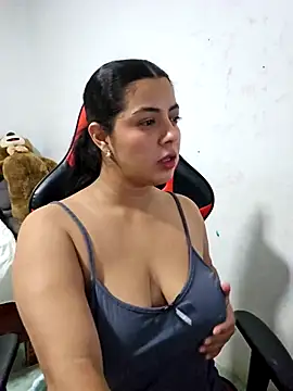 Mary pinkish online show from October 5, 2025, 12:53 am