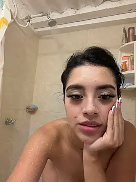 Victoria adaams online show from March 3, 2026, 11:38 am