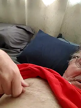 Kissmyfeetnow online show from December 18, 2025, 8:37 pm