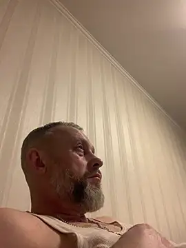 GHsveter online show from March 3, 2026, 11:32 pm