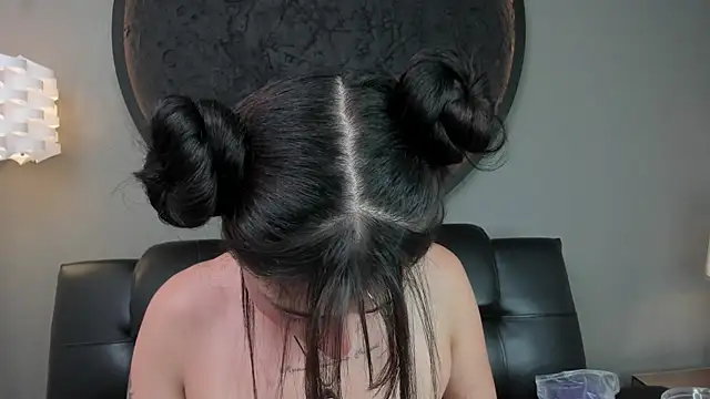 miss sharlotte18 online show from March 15, 2025, 6:10 pm