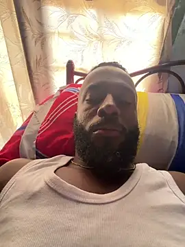 Snapshot of DaleHamilton chatting on April 12, 2026, 4:45 pm DaleHamilton online show from April 12, 2026, 4:45 pm