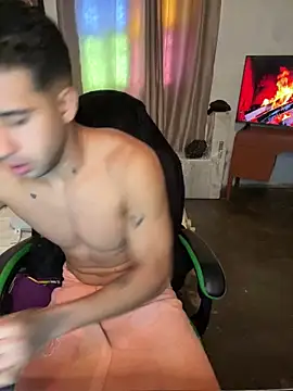 Snapshot of Daiki_Jack chatting on December 17, 2025, 1:39 pm Daiki Jack online show from December 17, 2025, 1:39 pm