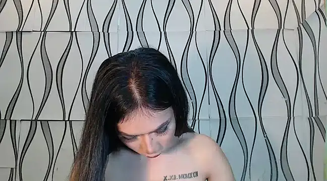 Snapshot of AsianFuckBuddies chatting on January 8, 2025, 12:05 pm AsianFuckBuddies online show from January 8, 2025, 12:05 pm