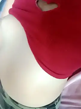Snapshot of wetpussy1984xxx chatting on January 23, 2025, 6:17 am wetpussy1984xxx online show from January 23, 2025, 6:17 am