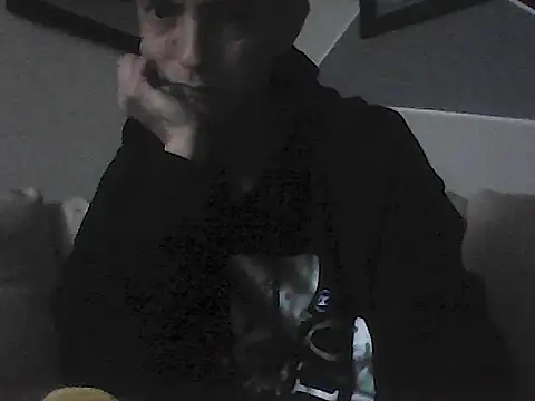 Snapshot of latinx44 chatting on October 20, 2025, 6:14 am latinx44 online show from October 20, 2025, 6:14 am