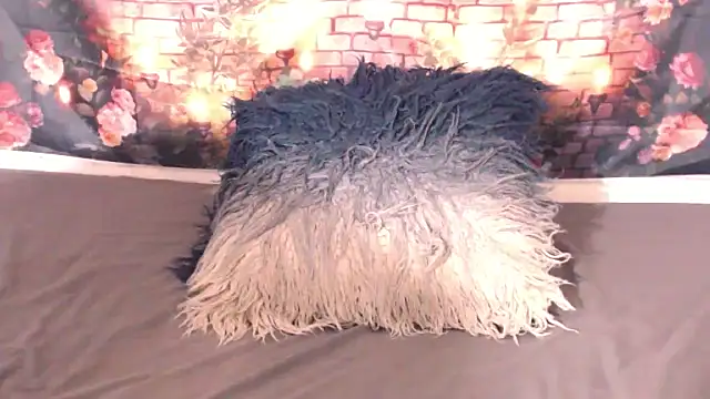 Snapshot of Biggblackboobs chatting on January 16, 2026, 9:24 am Biggblackboobs online show from January 16, 2026, 9:24 am