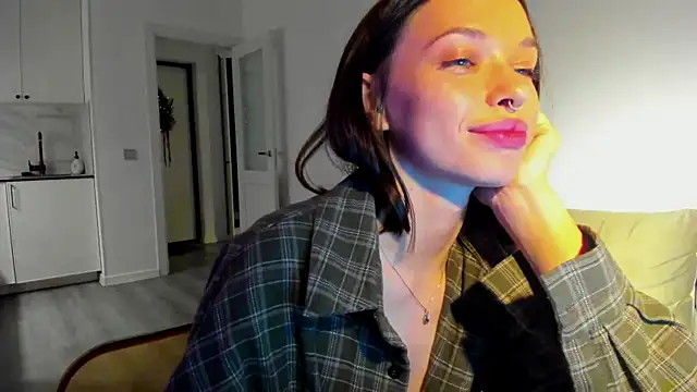 Kossie  online show from December 13, 2025, 7:53 pm