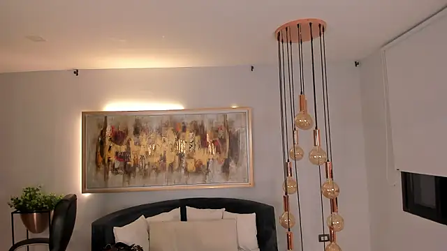 Snapshot of KateSunder chatting on February 2, 2026, 7:51 am KateSunder online show from February 2, 2026, 7:51 am