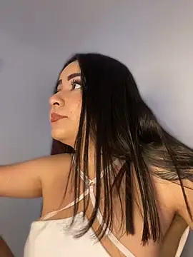 Snapshot of jailyncam_ chatting on December 23, 2024, 6:27 pm jailyncam online show from December 23, 2024, 6:27 pm