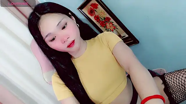 amomentoflust69 online show from May 24, 2026, 11:26 am