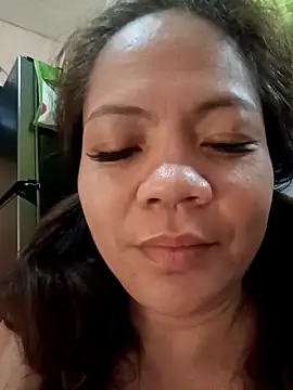 hotbabes163 online show from March 23, 2026, 11:09 pm