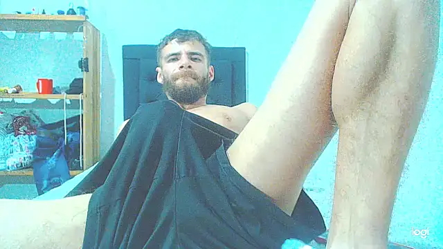 Snapshot of maihton_xx chatting on January 18, 2025, 6:13 am maihton xx online show from January 18, 2025, 6:13 am